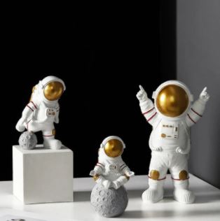 astronaut figurines