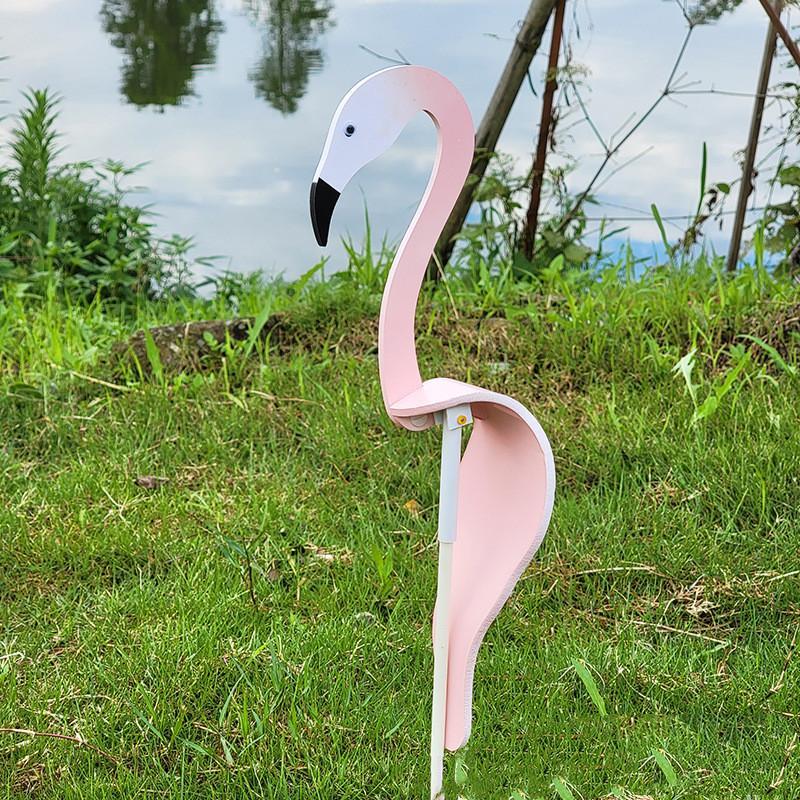 garden wind flamingo